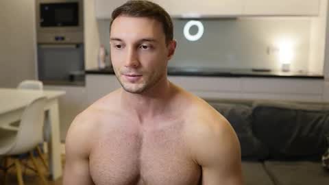 Tom online show from November 17, 2025, 6:19 am