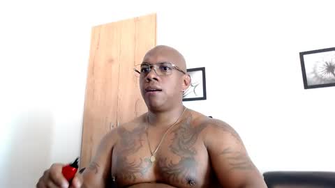 Snapshot of tom_miller chatting on February 14, 2025, 5:09 am Tom Miller online show from February 14, 2025, 5:09 am