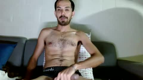 tomas gerauld. make me happy with 10000 tokens online show from January 27, 2025, 2:42 am