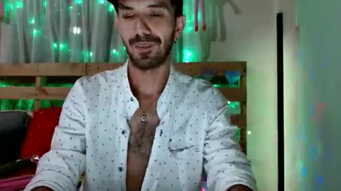 tomas gerauld. make me happy with 10000 tokens online show from February 3, 2026, 6:40 am