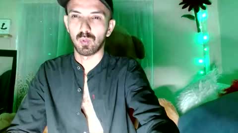 tomas gerauld. make me happy with 10000 tokens online show from April 24, 2026, 2:25 am