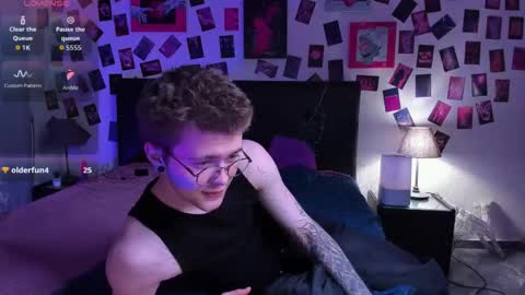 tomas_norton online show from June 5, 2026, 8:36 pm