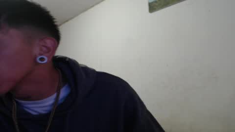tomas_turbado_ online show from March 31, 2026, 4:46 am