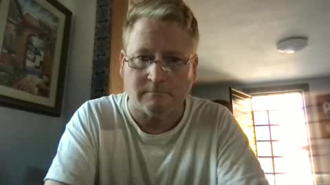 Hola online show from December 9, 2024, 10:30 pm