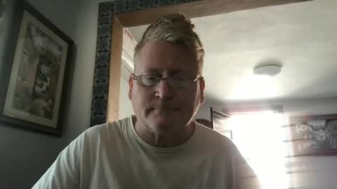 Hola online show from February 12, 2025, 6:19 pm