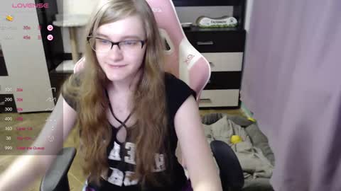 tomato_tease online show from October 15, 2025, 3:12 pm