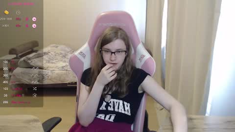 tomato_tease online show from June 24, 2026, 12:37 pm
