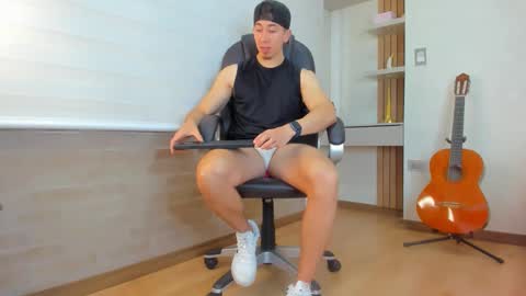 Snapshot of tombardem chatting on January 9, 2026, 7:26 pm Tom Bardem online show from January 9, 2026, 7:26 pm