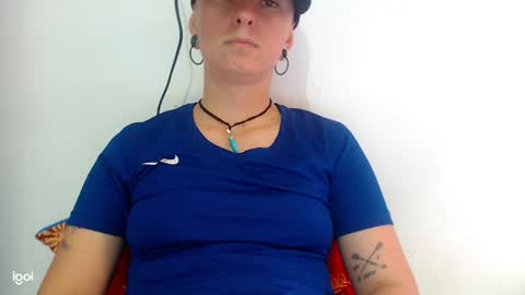 Blue online show from December 2, 2024, 7:49 pm