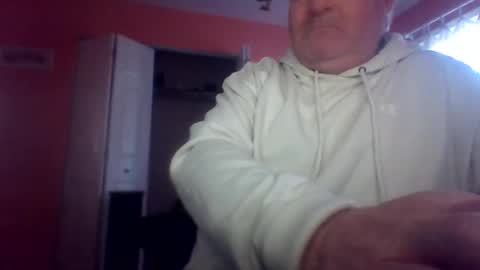 tomcat4848 online show from May 4, 2026, 10:17 pm