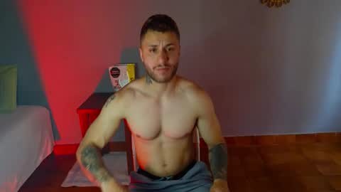 tomDavisXl online show from October 20, 2025, 9:59 pm