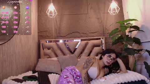 Snapshot of tomie_1 chatting on March 21, 2026, 8:19 am Tomie online show from March 21, 2026, 8:19 am