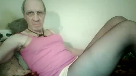 tomislav321 online show from April 11, 2026, 9:30 pm