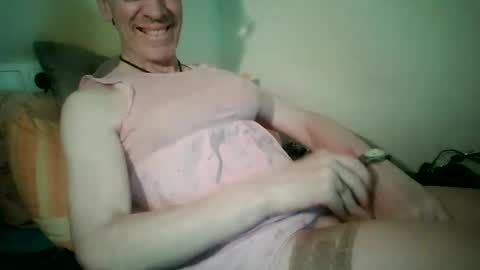 tomislav321 online show from June 15, 2026, 1:35 pm