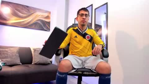 Tomas online show from June 27, 2026, 11:59 am