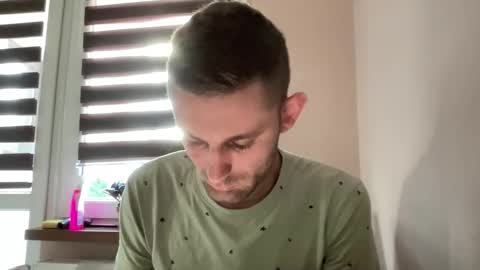 Snapshot of tommi77799 chatting on March 23, 2026, 8:18 am tommi77799 online show from March 23, 2026, 8:18 am