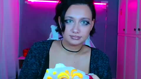 Snapshot of tommioo7 chatting on October 19, 2025, 11:44 am Galadriel online show from October 19, 2025, 11:44 am