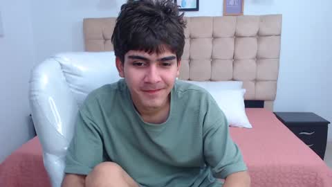 Snapshot of tommy18__ chatting on February 7, 2025, 7:07 am Tommy online show from February 7, 2025, 7:07 am
