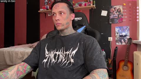 Snapshot of tommy__gun_ chatting on December 26, 2024, 8:18 am Tommy and Katana online show from December 26, 2024, 8:18 am