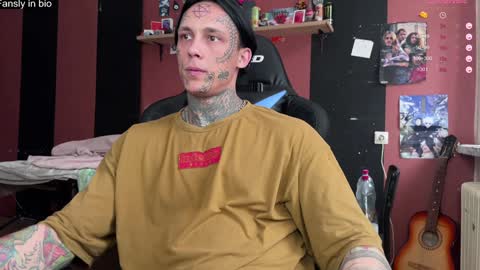 Snapshot of tommy__gun_ chatting on December 27, 2024, 11:39 am Tommy and Katana online show from December 27, 2024, 11:39 am