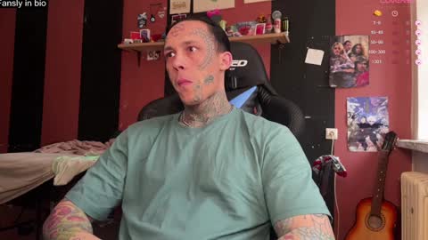 Snapshot of tommy__gun_ chatting on December 30, 2024, 8:43 am Tommy and Katana online show from December 30, 2024, 8:43 am