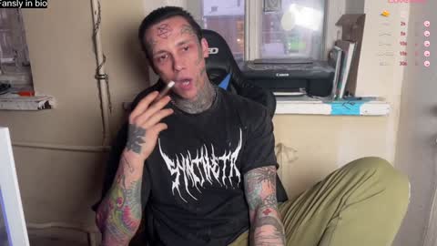 Snapshot of tommy__gun_ chatting on January 12, 2025, 1:48 pm Tommy and Katana online show from January 12, 2025, 1:48 pm