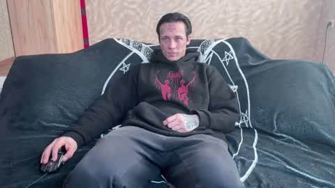 Snapshot of tommy__gun_ chatting on March 1, 2025, 6:24 am Tommy and Katana online show from March 1, 2025, 6:24 am