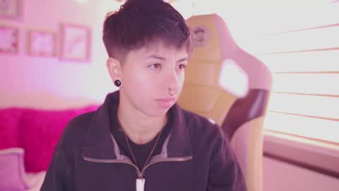 Blue  online show from February 26, 2026, 12:26 pm