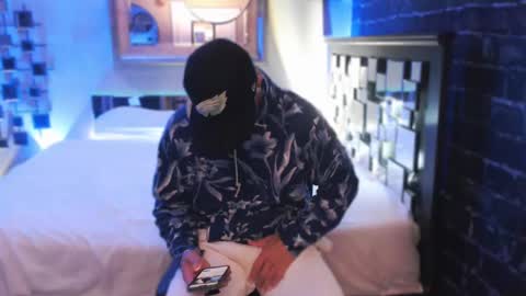 Snapshot of tommy_knuckles chatting on October 11, 2025, 1:20 pm Tommy online show from October 11, 2025, 1:20 pm