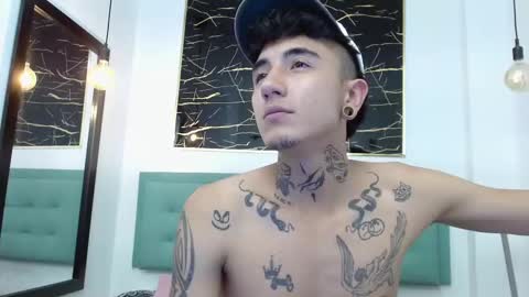 tommy_will online show from March 9, 2026, 3:43 am