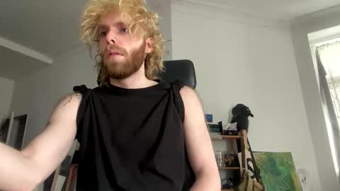 Snapshot of tommyg6420 chatting on October 5, 2025, 9:51 am First Show ever 3 online show from October 5, 2025, 9:51 am