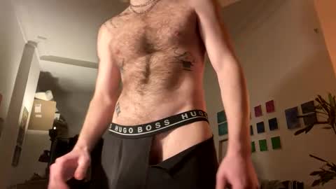 Snapshot of tommyg6420 chatting on October 27, 2025, 8:13 pm First Show ever 3 online show from October 27, 2025, 8:13 pm