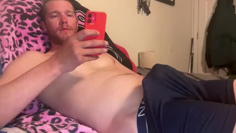 tommygunzsolo online show from May 8, 2026, 12:49 am