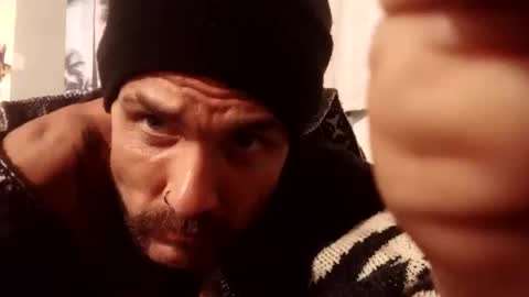 tommykiwistyle online show from November 22, 2025, 9:08 am