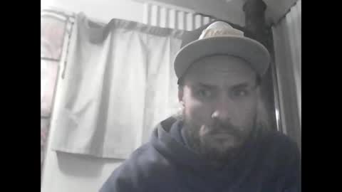 tommykiwistyle online show from May 17, 2026, 10:33 am