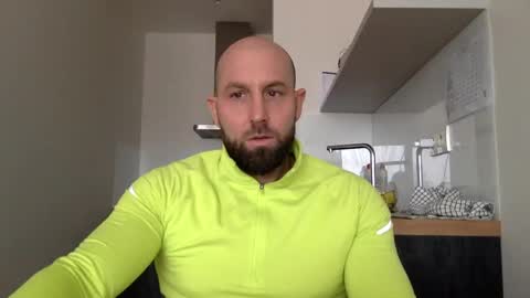 Thomas Fit online show from December 6, 2024, 12:16 pm
