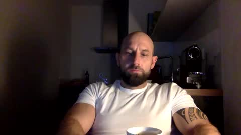 Thomas Fit online show from December 19, 2024, 9:28 pm