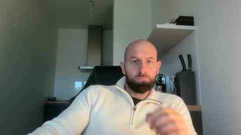 Thomas Fit online show from October 6, 2025, 7:28 am