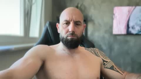Thomas Fit online show from June 4, 2026, 6:19 am