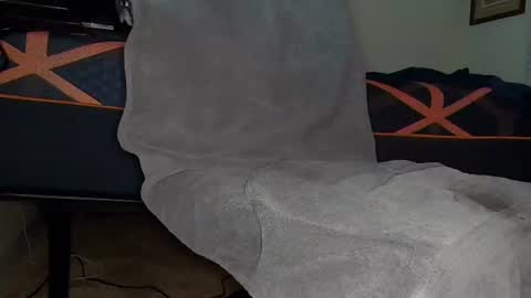 Snapshot of tomt64387741 chatting on October 6, 2025, 3:26 am Thomas online show from October 6, 2025, 3:26 am