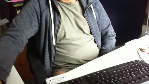 Tom online show from September 22, 2025, 11:12 am