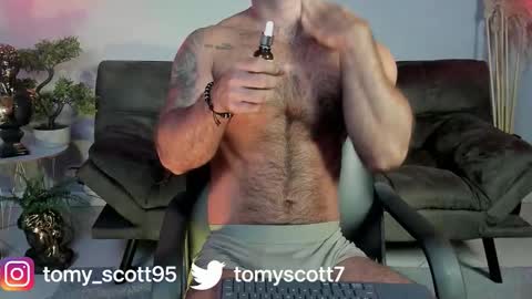 tomy_scott6 online show from March 18, 2026, 11:13 am
