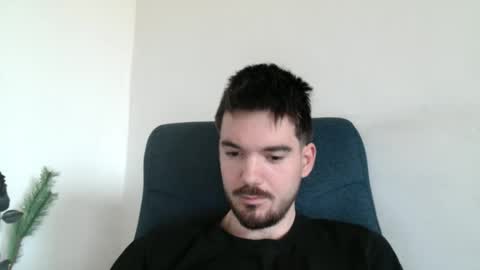 Snapshot of tomylind chatting on April 18, 2026, 10:08 am Onlyfans - Tomylind keep you in touch there online show from April 18, 2026, 10:08 am
