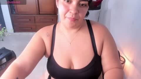 lady blue online show from June 11, 2026, 12:43 am
