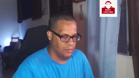 Snapshot of toni2814 chatting on December 6, 2024, 2:57 am Antonio online show from December 6, 2024, 2:57 am