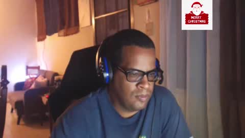 Snapshot of toni2814 chatting on December 23, 2024, 2:13 am Antonio online show from December 23, 2024, 2:13 am