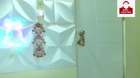 Snapshot of toni2814 chatting on December 24, 2024, 2:22 pm Antonio online show from December 24, 2024, 2:22 pm