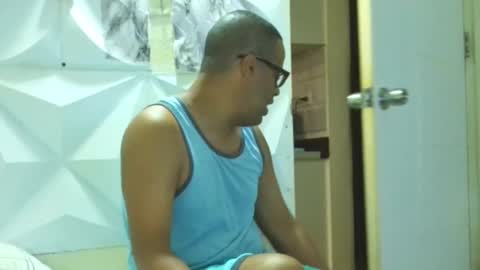 Snapshot of toni2814 chatting on January 10, 2025, 12:58 pm Antonio online show from January 10, 2025, 12:58 pm