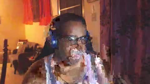 Snapshot of toni2814 chatting on January 12, 2025, 2:03 am Antonio online show from January 12, 2025, 2:03 am