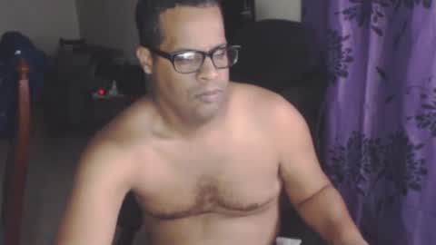 Snapshot of toni2814 chatting on January 30, 2025, 2:49 am Antonio online show from January 30, 2025, 2:49 am